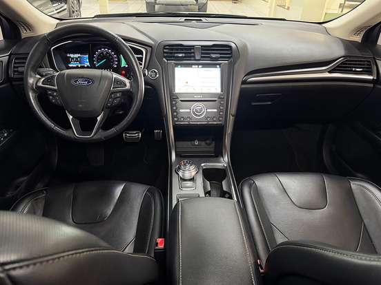 FORD-FUSION-2018