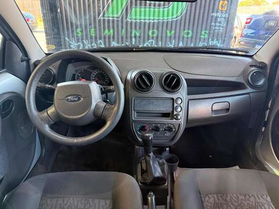 FORD-KA-2009