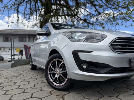 FORD-KA-2020