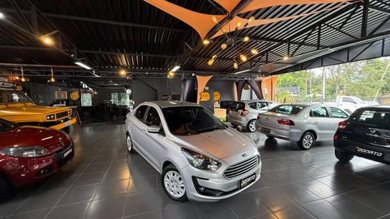 FORD KA 1.5 TI-VCT FLEX SE SEDAN AUTOMÁTICO