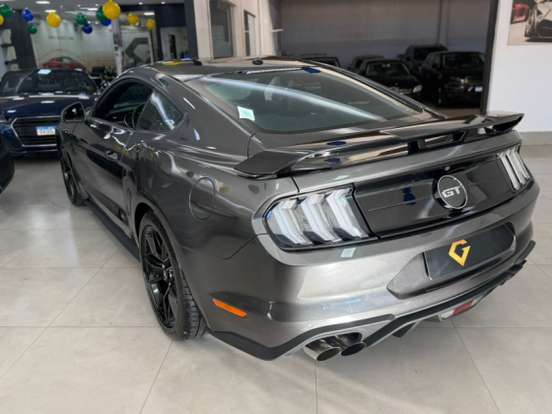 FORD-MUSTANG-2019
