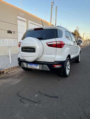 FORD-ECOSPORT-2018