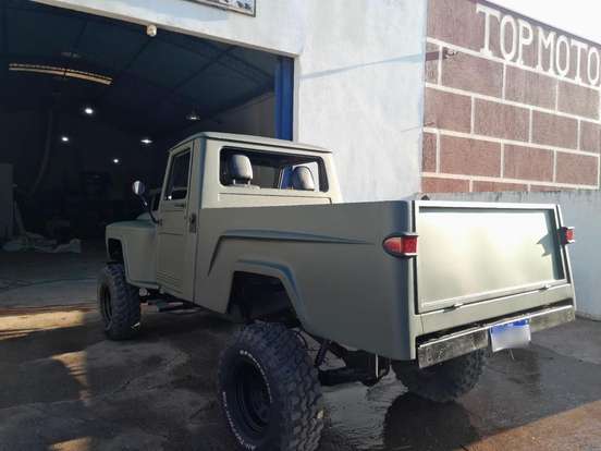 FORD-F-75-2.3 4X4 PICK-UP MANUAL FORD-F-75-1976