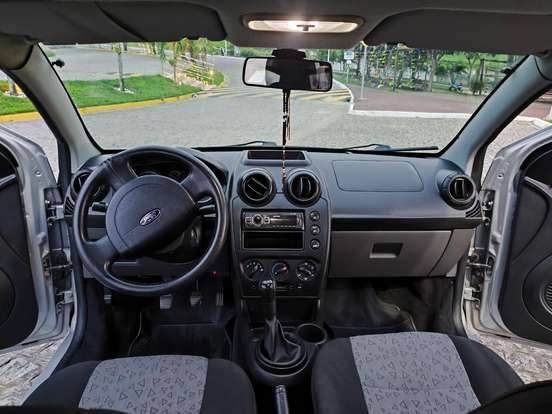 FORD-FIESTA-1.6 ROCAM SEDAN 8V FLEX 4P MANUAL FORD-FIESTA-2010