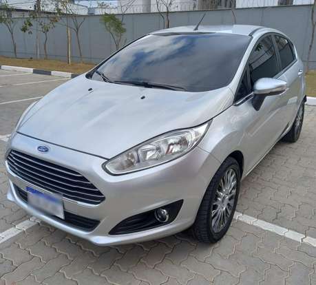 FORD-FIESTA-2013