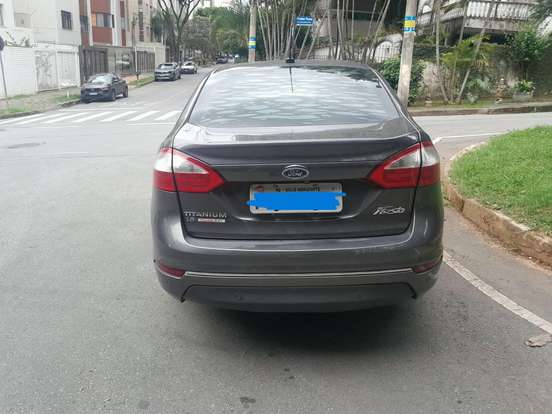 FORD-FIESTA-1.6 TITANIUM PLUS SEDAN 16V FLEX 4P POWERSHIFT FORD-FIESTA-2014