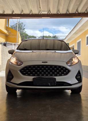 FORD FIESTA 1.6 TI-VCT FLEX SE PLUS POWERSHIFT