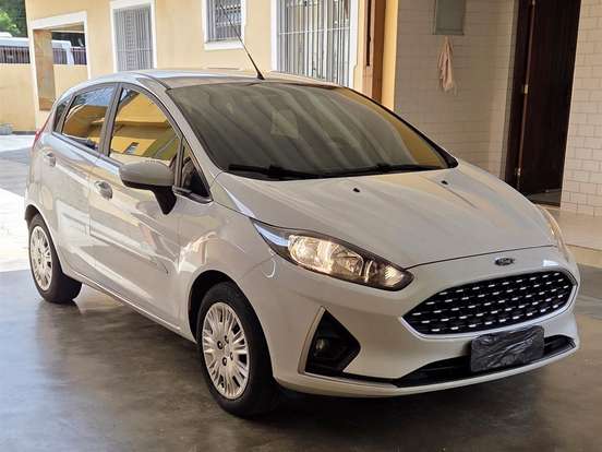 FORD-FIESTA-1.6 TI-VCT FLEX SE PLUS POWERSHIFT FORD-FIESTA-2018