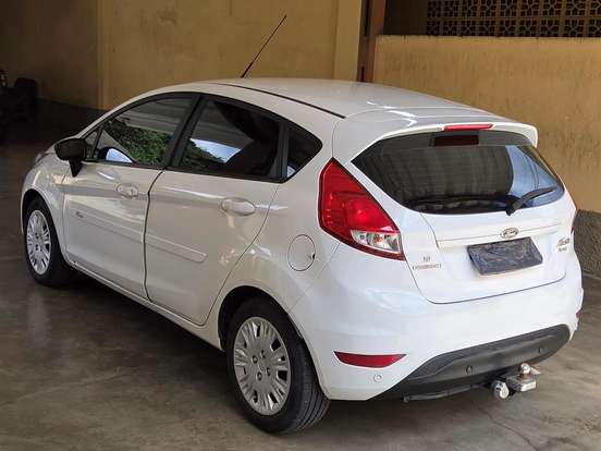 FORD-FIESTA-1.6 TI-VCT FLEX SE PLUS POWERSHIFT FORD-FIESTA-2018