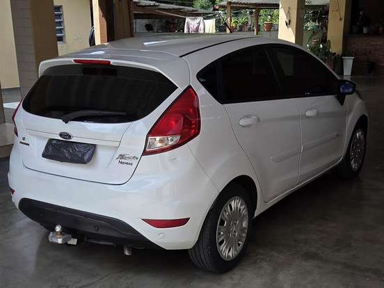 FORD-FIESTA-1.6 TI-VCT FLEX SE PLUS POWERSHIFT FORD-FIESTA-2018