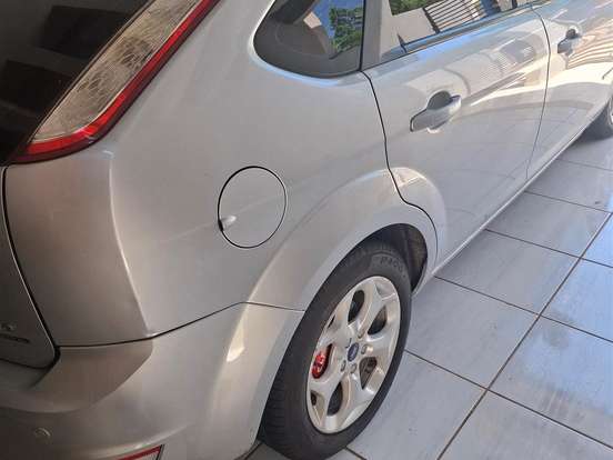 FORD-FOCUS-2.0 TITANIUM HATCH 16V FLEX 4P AUTOMÁTICO FORD-FOCUS-2012