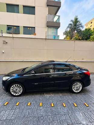 FORD-FOCUS-2016