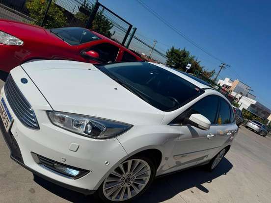 FORD-FOCUS-2016