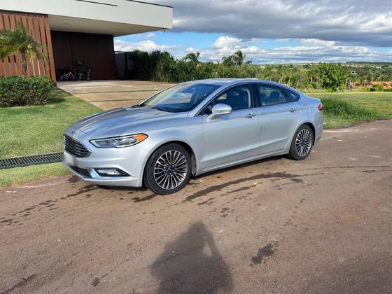FORD FUSION 2.0 TITANIUM AWD 16V GASOLINA 4P AUTOMÁTICO