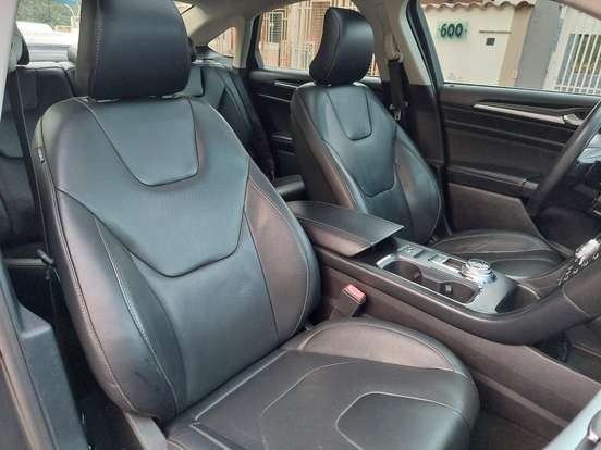 FORD-FUSION-2018