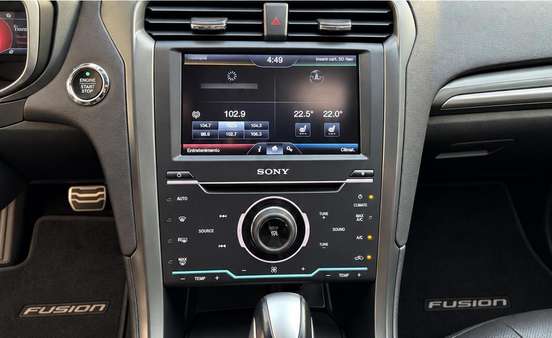 FORD-FUSION-2014