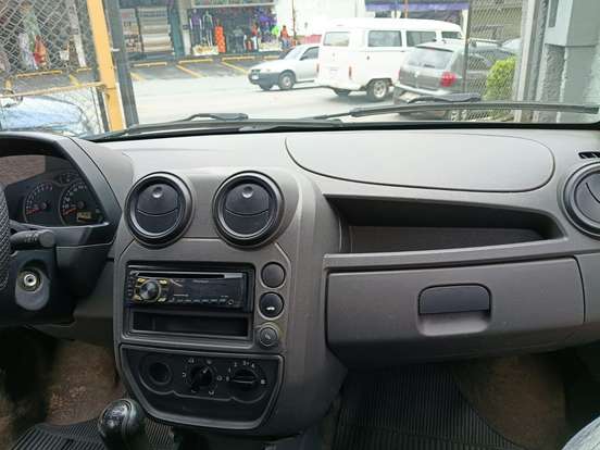 FORD-KA-2011