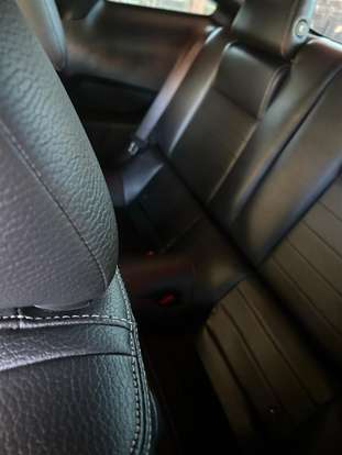FORD-MUSTANG-2011
