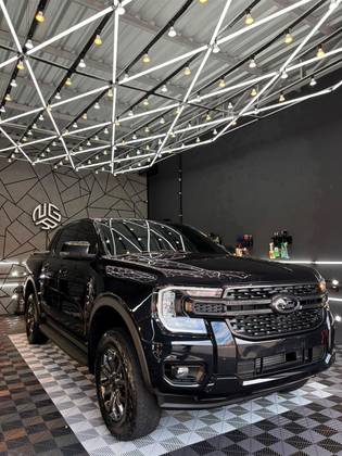 FORD RANGER 2.0 TURBO DIESEL CD BLACK 4X2 AUTOMÁTICO