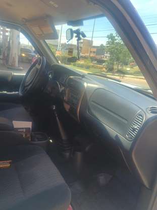 FORD-RANGER-2011