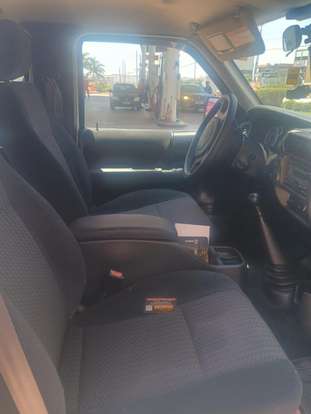 FORD-RANGER-2011