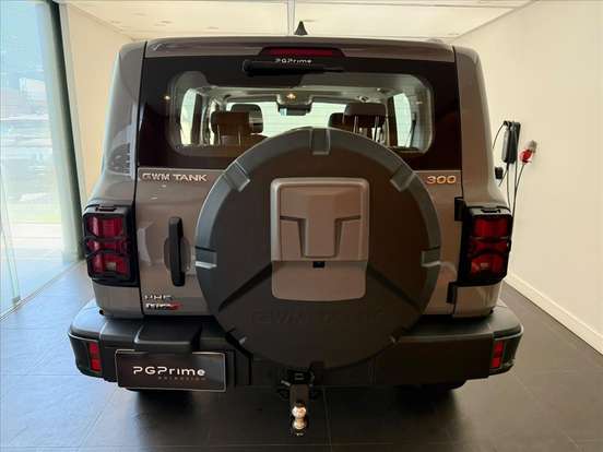 GWM-TANK 300-2.0 HI4-T PHEV 4X4 9HAT GWM-TANK 300-2025