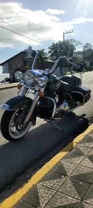 HARLEY-DAVIDSON-ROAD KING CLASSIC HARLEY-DAVIDSON-ROAD KING CLASSIC-2010