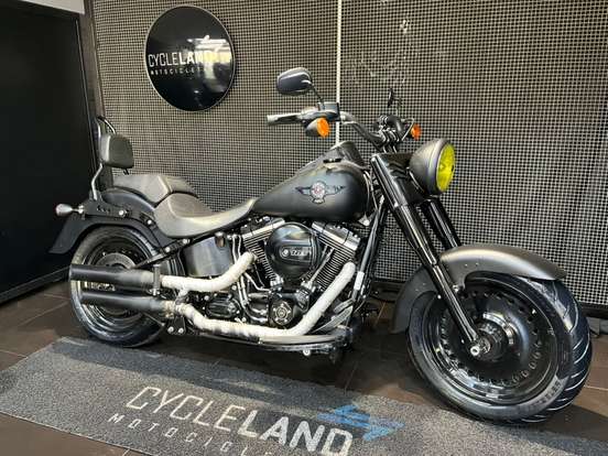 HARLEY-DAVIDSON-SOFTAIL FAT BOY-2016