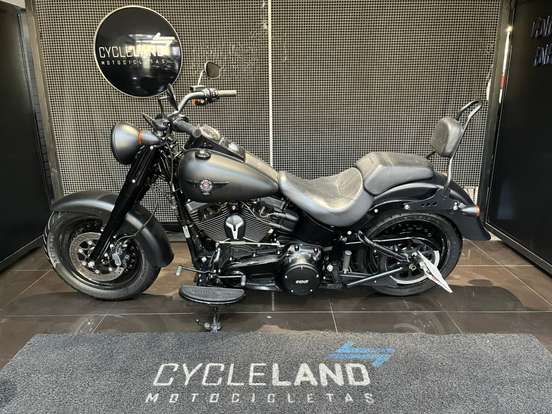 HARLEY-DAVIDSON-SOFTAIL FAT BOY-2016