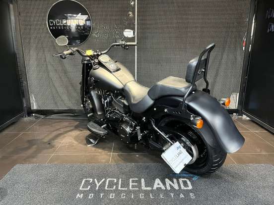 HARLEY-DAVIDSON-SOFTAIL FAT BOY-2016