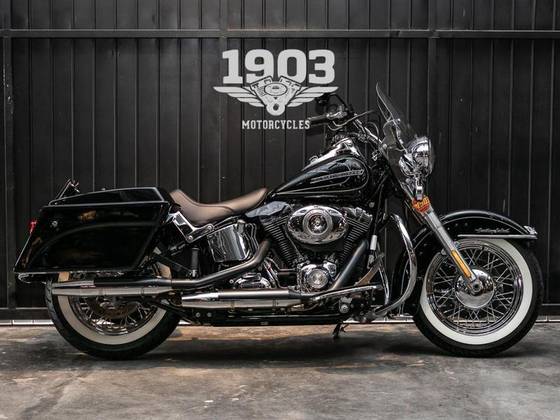 HARLEY-DAVIDSON SOFTAIL HERITAGE CLASSIC 