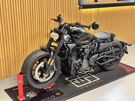 HARLEY-DAVIDSON SPORTSTER S 
