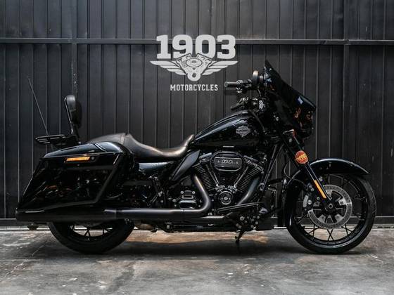 HARLEY-DAVIDSON STREET GLIDE SPECIAL 