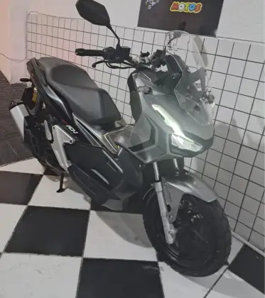 HONDA ADV 