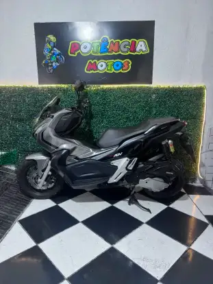 HONDA-ADV-2022