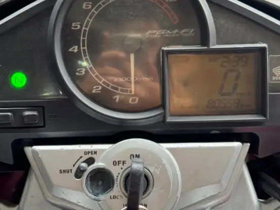 HONDA-CB 300R HONDA-CB 300R-2010