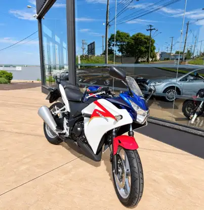HONDA-CBR 250R HONDA-CBR 250R-2012