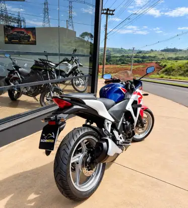 HONDA-CBR 250R HONDA-CBR 250R-2012