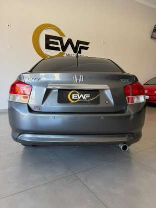 HONDA-CITY-2010