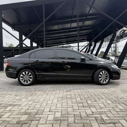 HONDA-CIVIC-1.8 LXL SE 16V FLEX 4P MANUAL HONDA-CIVIC-2010