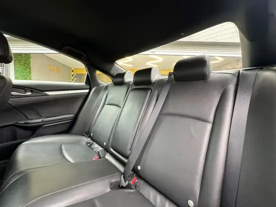 HONDA-CIVIC-2019
