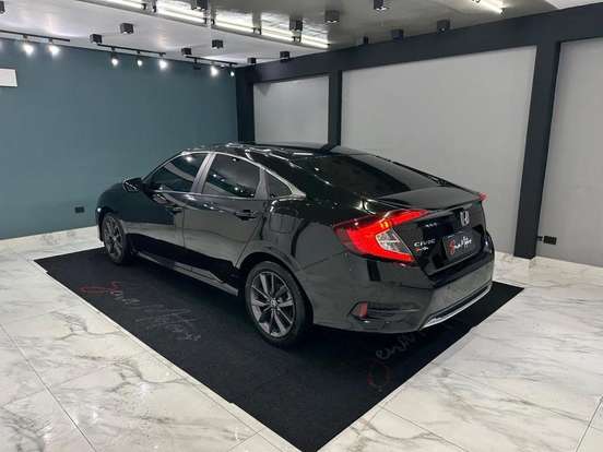 HONDA-CIVIC-2021