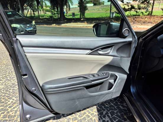 HONDA-CIVIC-2019