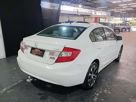 HONDA-CIVIC-2015