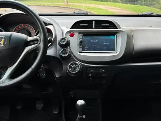 HONDA-FIT-1.4 LX 16V FLEX 4P MANUAL HONDA-FIT-2010