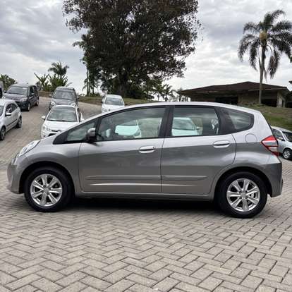 HONDA-FIT-1.4 LX 16V FLEX 4P MANUAL HONDA-FIT-2013