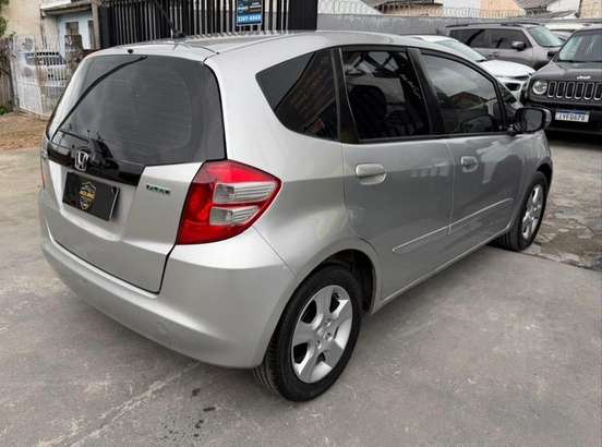 HONDA-FIT-1.4 LX 16V FLEX 4P MANUAL HONDA-FIT-2009