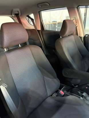 HONDA-FIT-2009