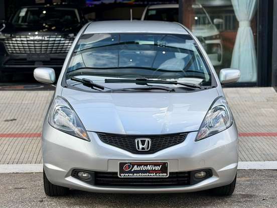 HONDA-FIT-2010