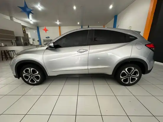 HONDA-HR-V-1.8 16V FLEX LX 4P AUTOMÁTICO HONDA-HR-V-2015